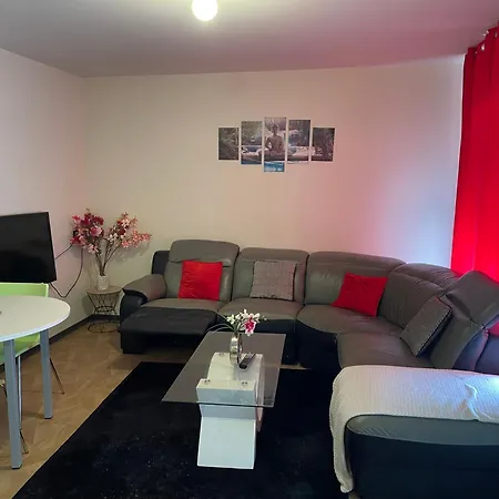 Apartment Neuve Eysines
